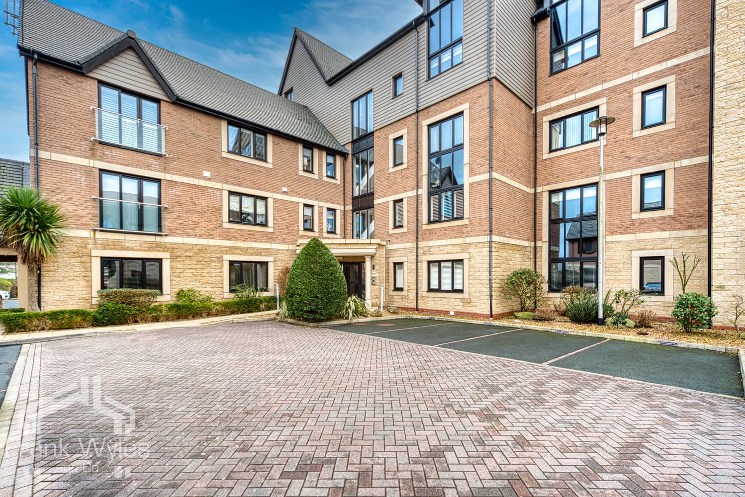 Estuary View, Victory Boulevard, Lytham St Annes, Lancashire