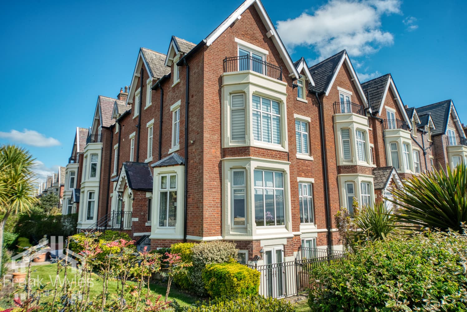 Flat 2, 21 West Beach, Lytha, Lancashire